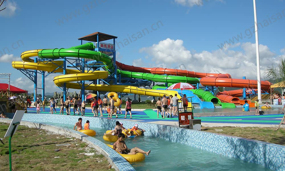 浙江宁波东钱湖水上乐园螺旋组合滑道、漂流河