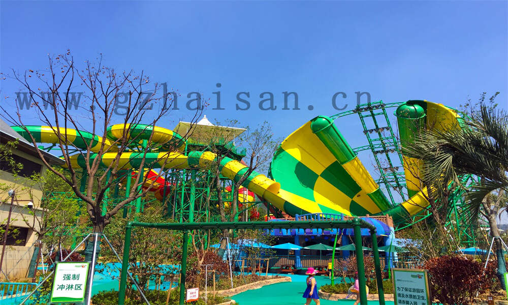 水上乐园厂家投资热浪来袭，创新游乐设备引领行业新风潮