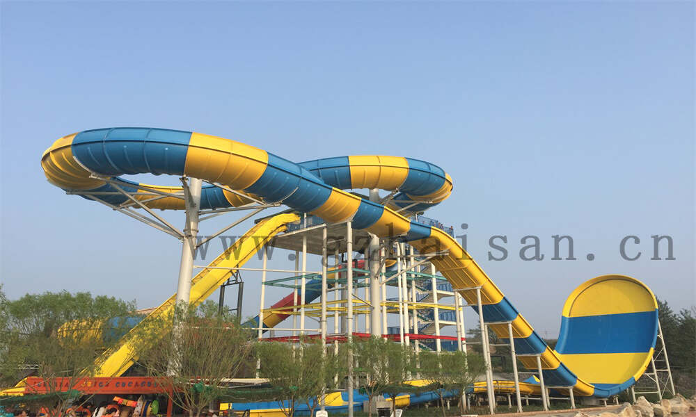 儿童水上游乐设施厂，安全好玩的水上游乐设备