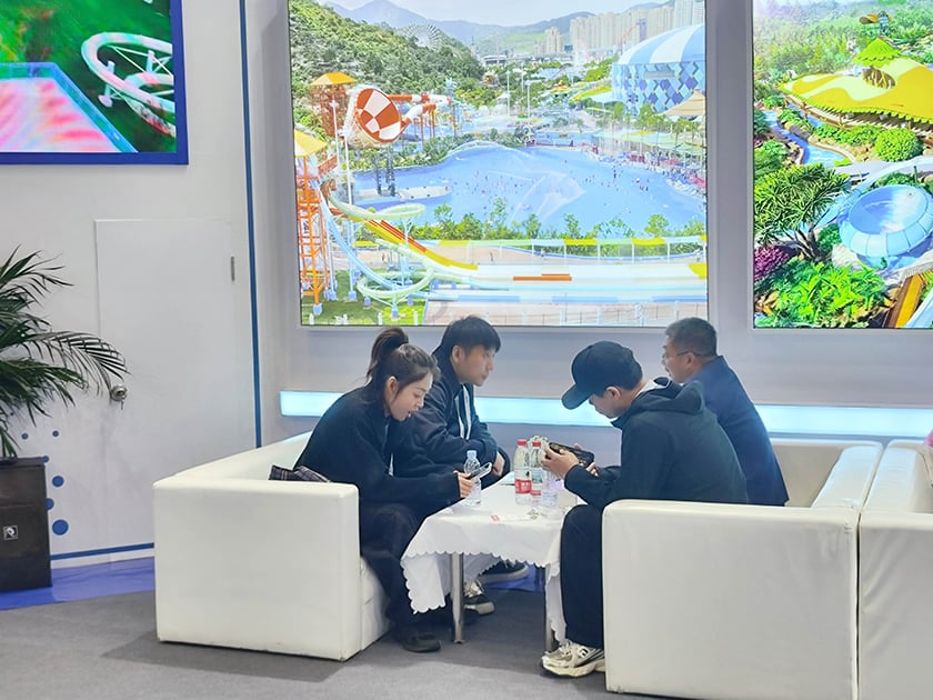 相聚郑州，引爆热潮——jinnianhui今年会游乐亮相2025中国（郑州）旅游休闲娱乐产业博览会，实力领航水上游乐新纪元！