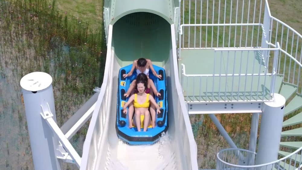 激流过山车｜当速度拥抱水花，掀起水上狂欢盛宴